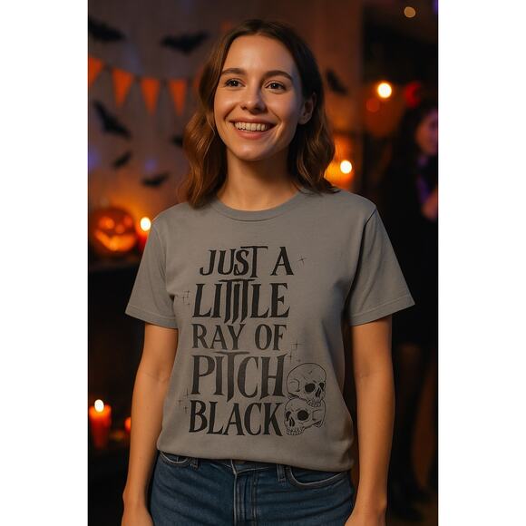 Comfort Colors Just a Little Ray of Pitch Black Skull Graphic Tee Halloween NEW - Picture 1 of 6